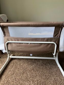 Baby bassinet (Moises)