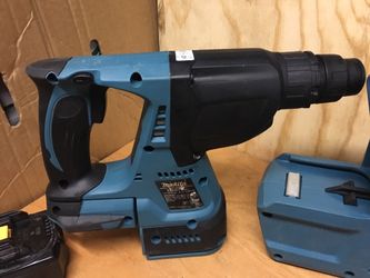Makita xrh01 deals