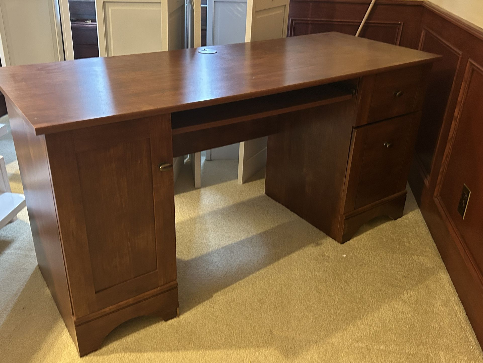 Very Nice Office Table