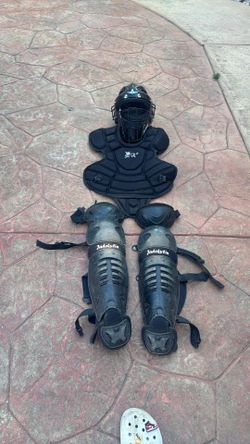 Full kids catchers gear