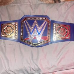 Kids WWE Championship Signed By Xavier Woods