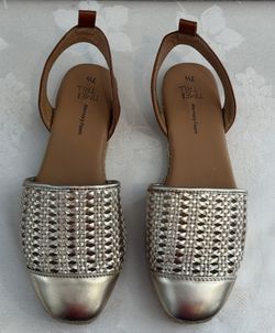 Time and Try Women’s Shoes, Size 7.5