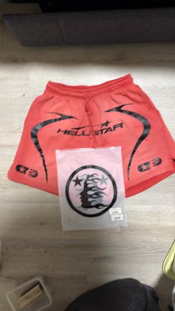 Red hellstar shorts size L