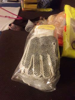 Guantes $10 la docena