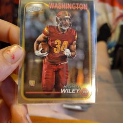 2024 NFL Topps Chrome Football Cards