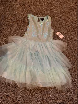 Girl size 8 new