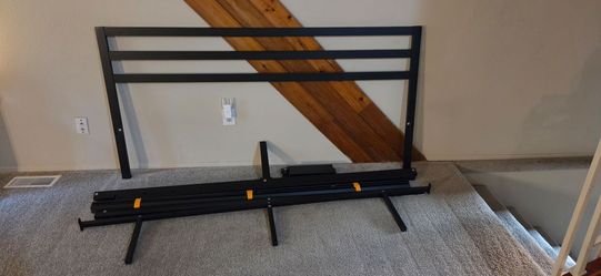 King size metal bed