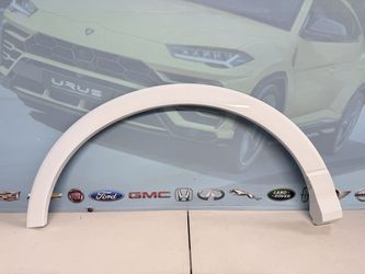 2019-2025 AUDI Q3 RIGHT REAR FLARE