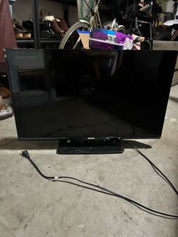 Two 31 inch TV Phillips And Samsung Full HD 1080p 1920 x 1080