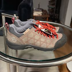 NWT Five Ten Guide Tennie Approach Shoes 7.5 Wm