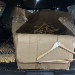Closet Wood Hangers