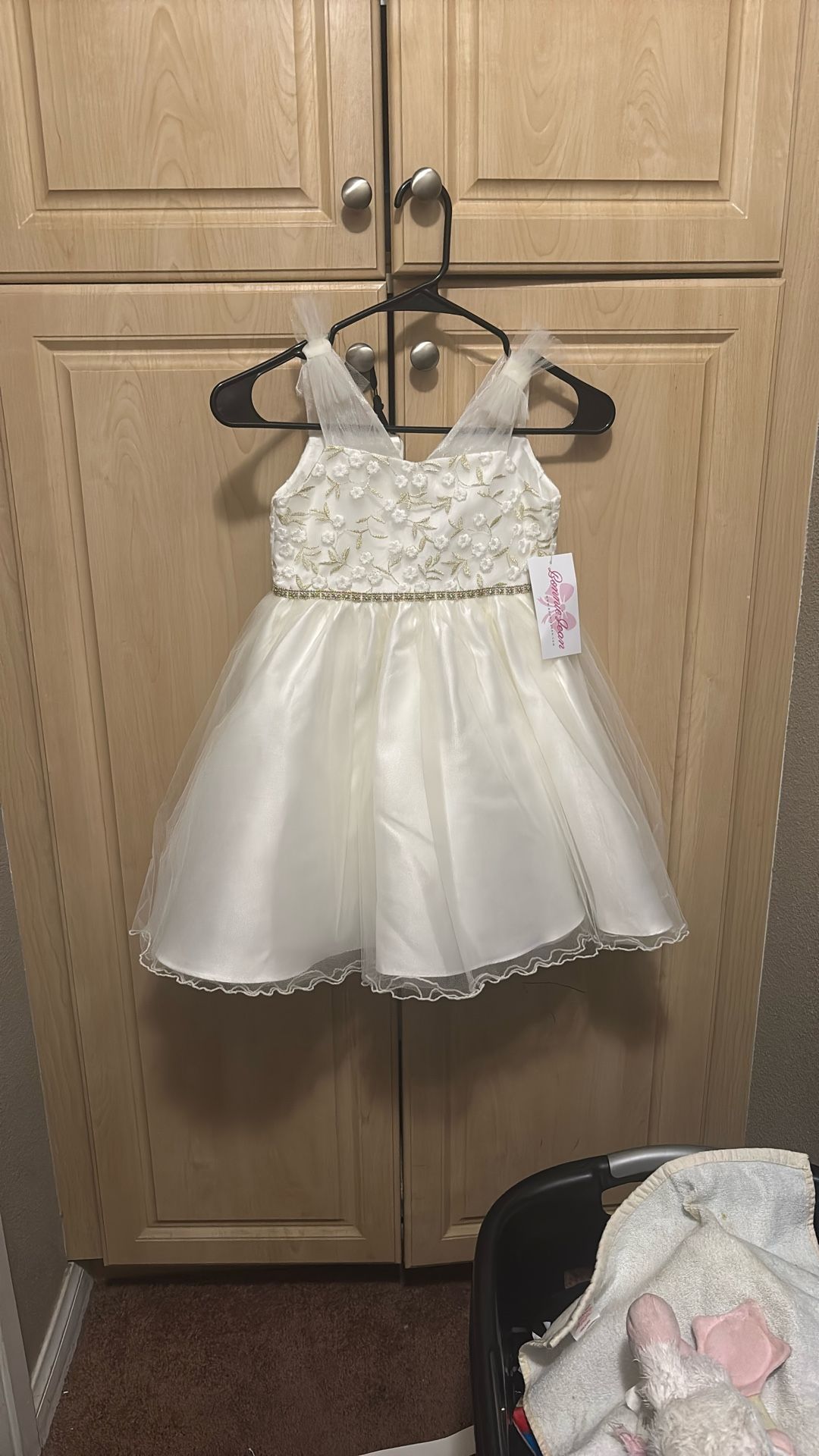 Girl dress 4T