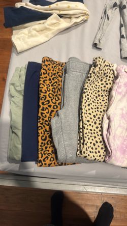5t/xsmall girls pants/sweats