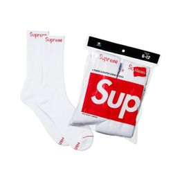 Supreme Socks