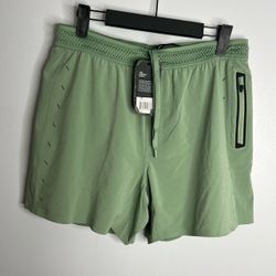 Ten Thousand The Session Shorts 5 Inch Inseam Lined Mens Small Green NWT