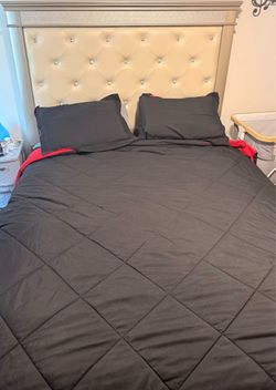 Queen bed