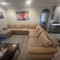 Sectional/sofa- 3 Piece 