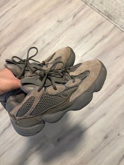 Yeezy 500 Clay Brown size 6