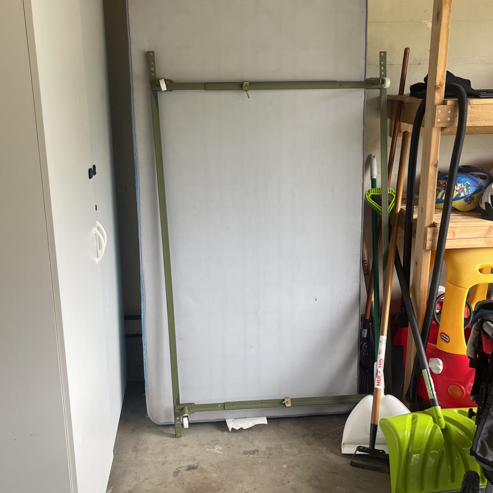 Twin Bed Frame And Box Spring