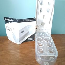 BRAND NEW-Pineapple Corer/Cherry Pittet