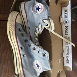 Converse Women’s 5