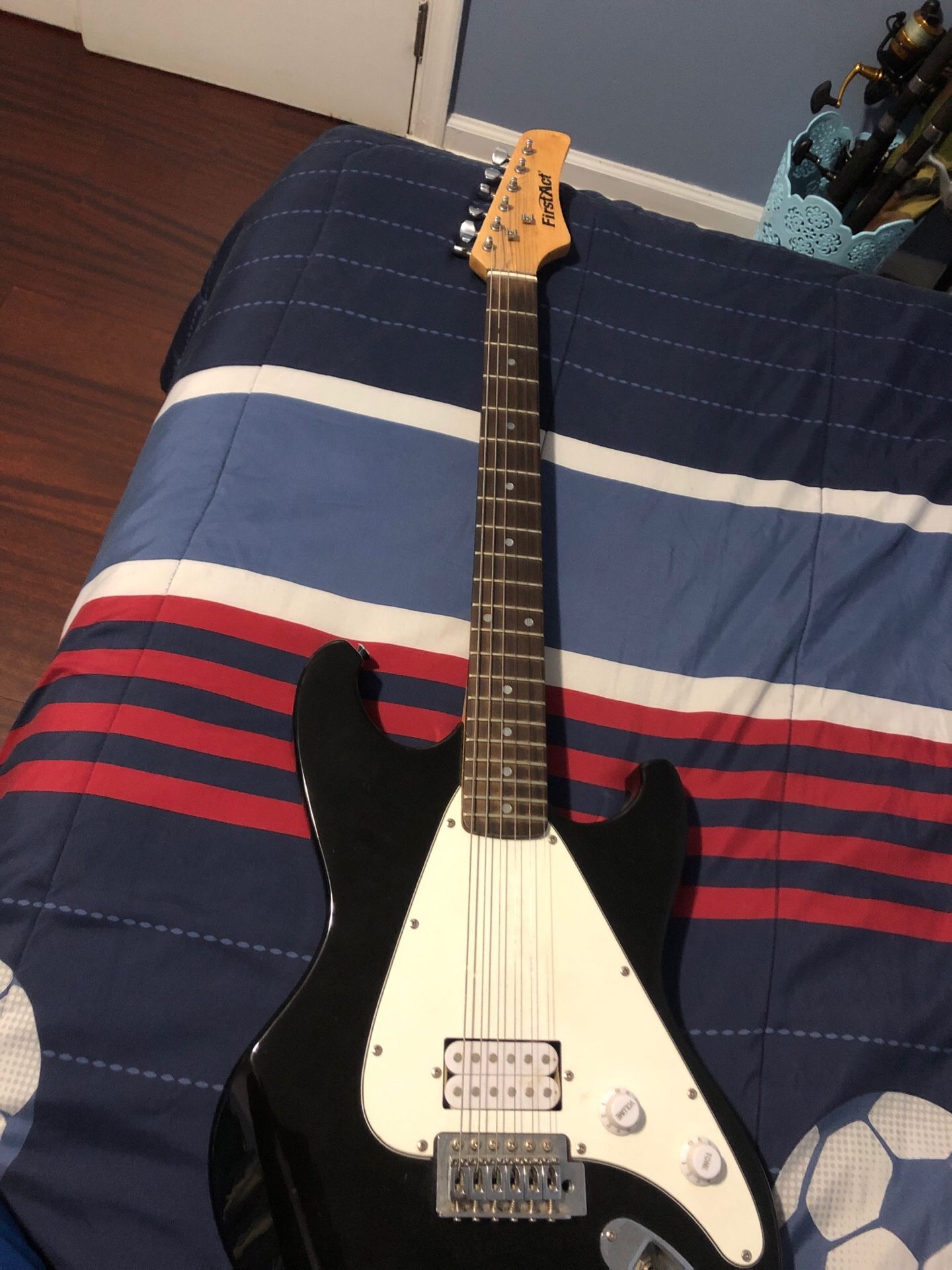 Electric guitar