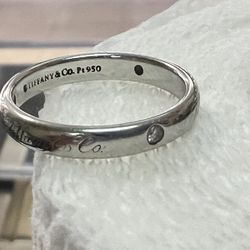 Tiffany & Co Notes Script 3 Diamond Platinum Lucinda Ring 