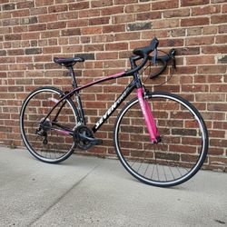 NEW MEDIUM SEVEN PEAKS MANTHA 14 SPEED LADIES WOMENS ENDURANCE ROAD BIKE BLACK PINK