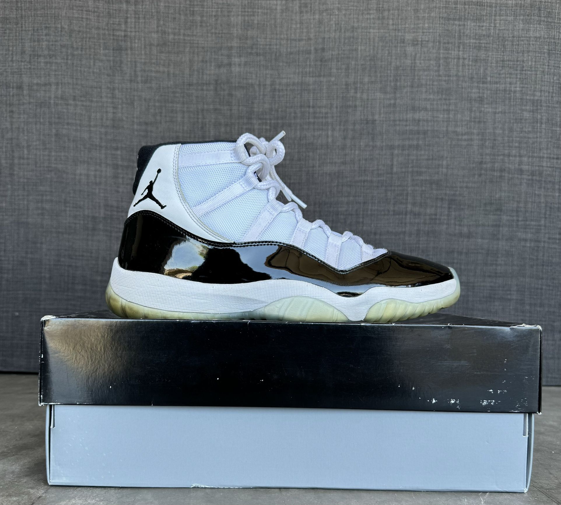 Jordan 12 - Concord Size 12 