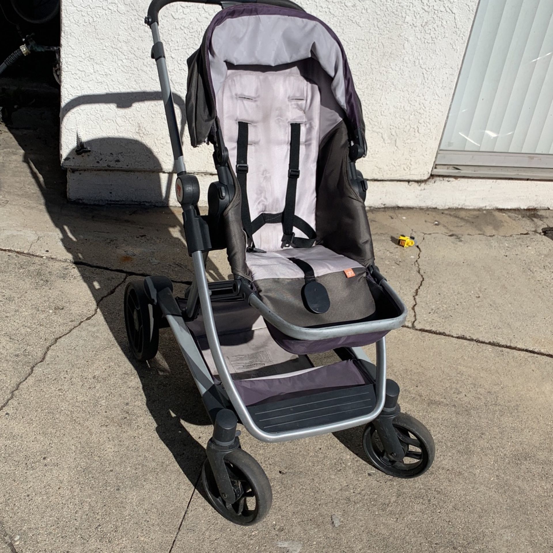 Stroller With Toddler Board