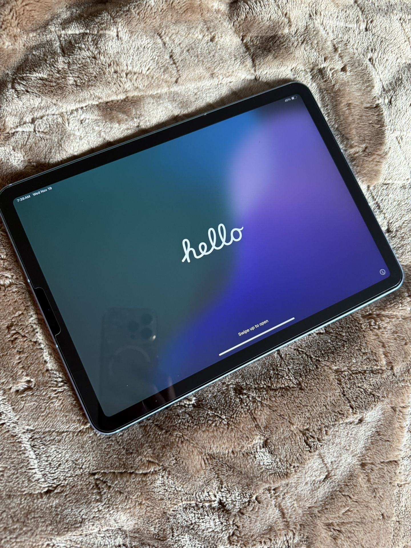 Apple iPad Air 10th Gen 256 Gb Case And Apple Pencil