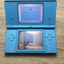 Nintendo Ds & 3ds With 20+ Games 