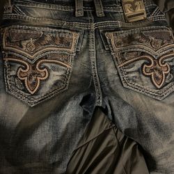 Rock revival Jeans size 34x32