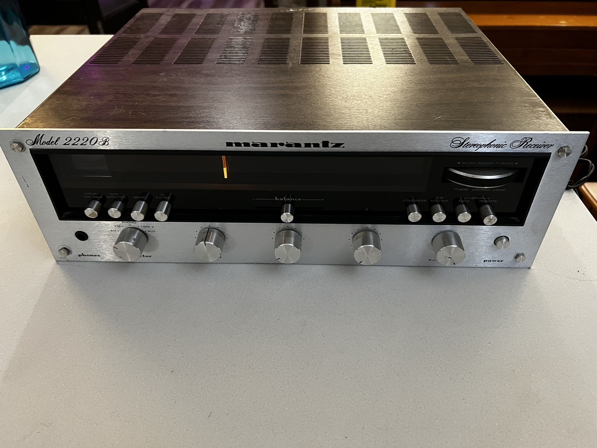 Marantz 2220B Vintage tuner