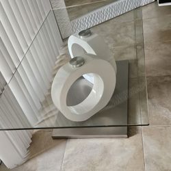 Mesa de centro moderna de vidrio