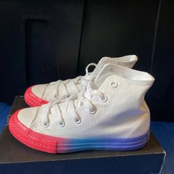 Converse Size 3 US Junior 