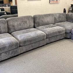 New 5 Piece Modular Sectional Couch! 164x90! Free Delivery 🚚!
