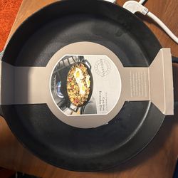 2 Cast Irons