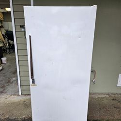 Garage Freezer