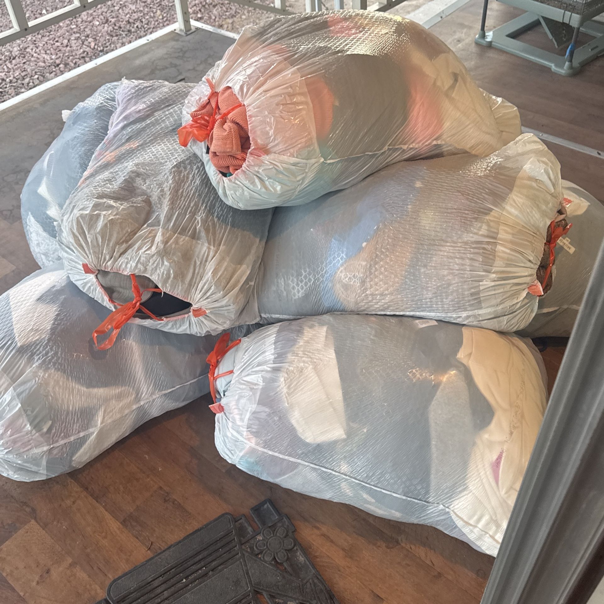 Free Women’s Clothes