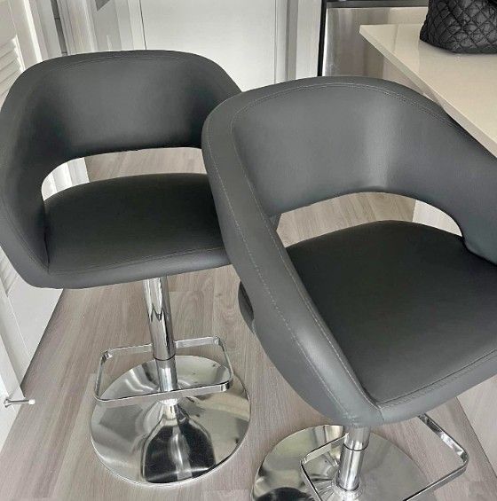 GREY BARSTOOL IN SET OF 2 PCS 👉 69.00 X SET OF 2 BAR STOOLS 👈