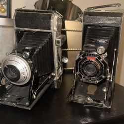 Collectible cameras 