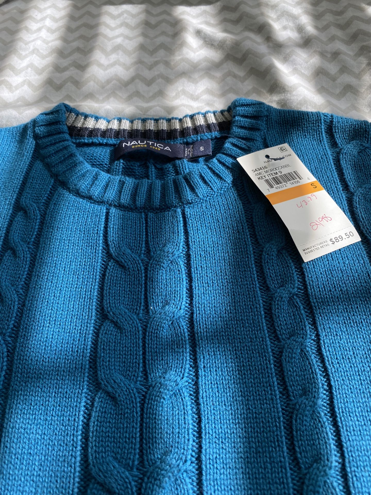 New …Men’s Sweaters Size L , S, Xsmall 