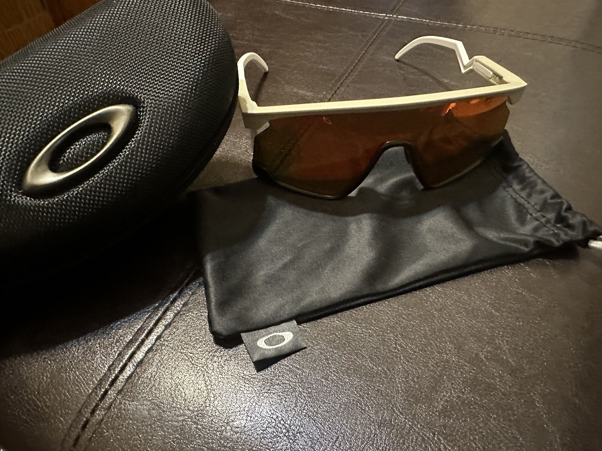 Oakley Bxtr Sunglasses