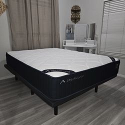 Dreamcloud Classic Queen Mattress 