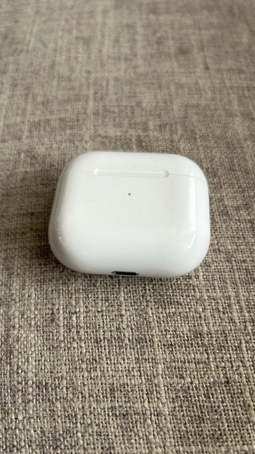 AirPods Generation 3