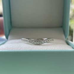 Brand New Sterling Silver 925 Curved Wedding Band With CZ Diamonds 