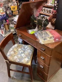 vintage White Rotary electric sewing machine - desk & chair set – storage seat