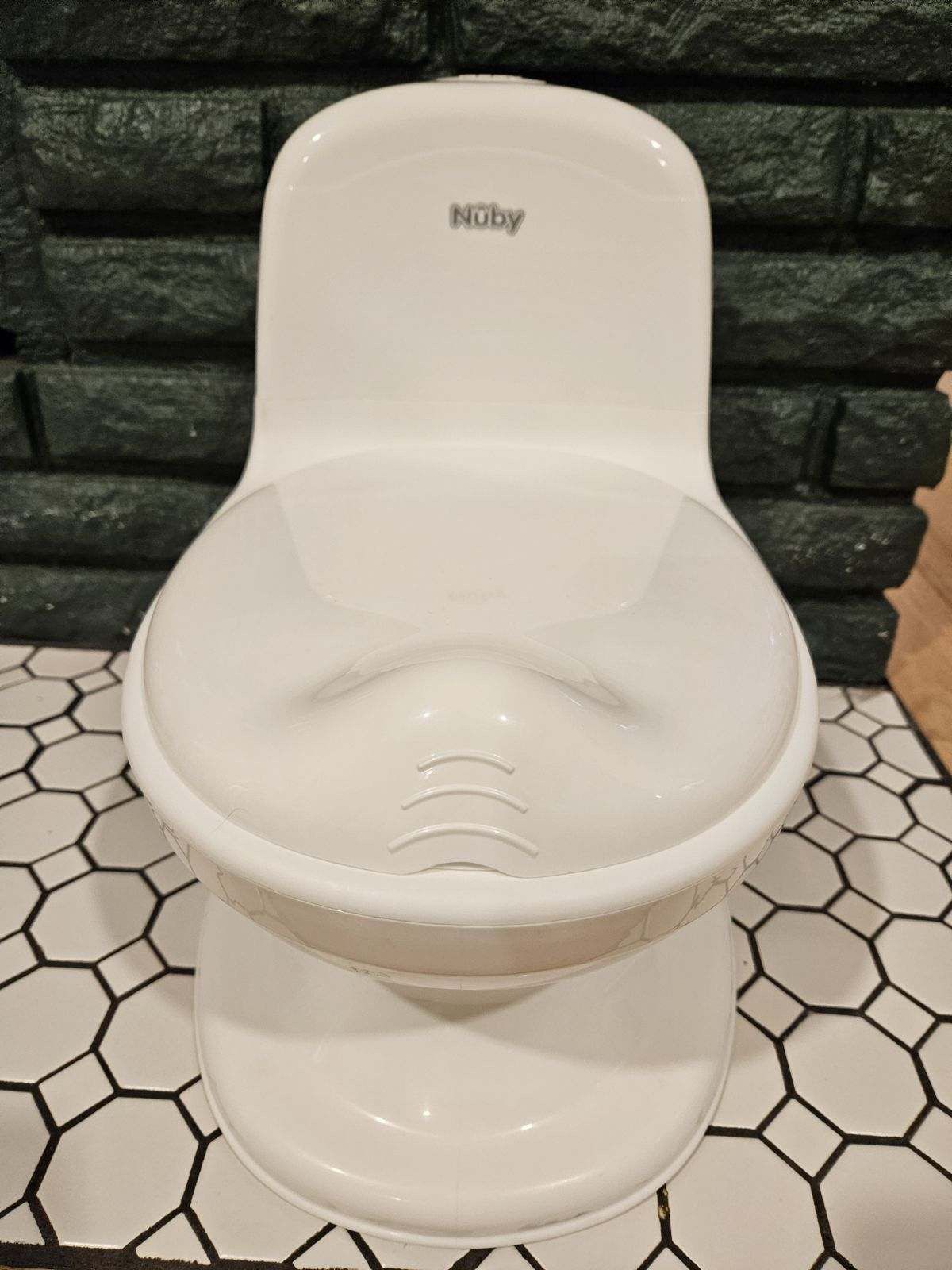 Nuby training potty