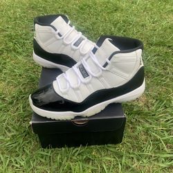 Jordan 11 